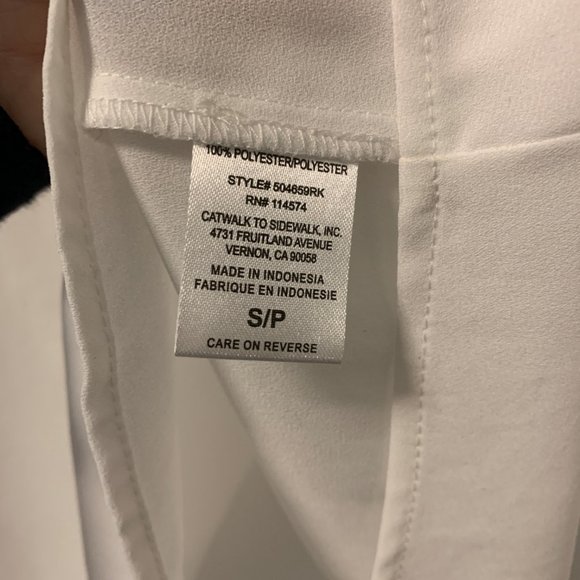 Pleione White blouse tank - Picture 2 of 4